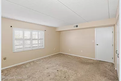 2727 N Wickham Road #11-104, Melbourne, FL 32935 - Photo 20