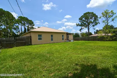 6420 Kingdom Avenue, Cocoa, FL 32927 - Photo 32