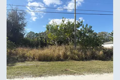 8615 95th Avenue, Vero Beach, FL 32967 - Photo 2