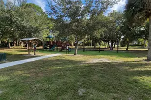 124 Hinchman Ave, Sebastian, FL 32958 - Photo 52