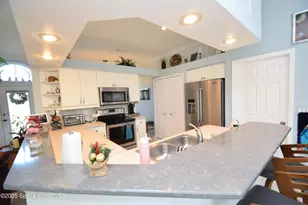 254 Captiva Ct, Melbourne Beach, FL 32951 - Photo 20