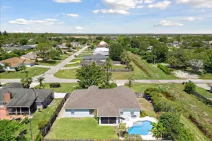 1585 Barton Ave NW, Palm Bay, FL 32907 - Photo 6