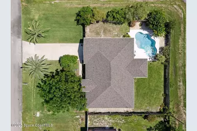 1585 Barton Avenue NW, Palm Bay, FL 32907 - Photo 8