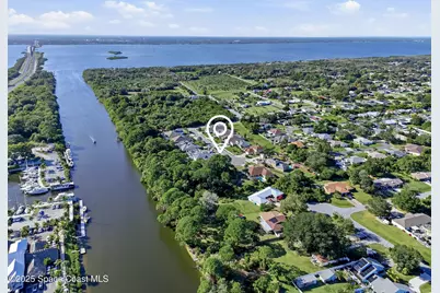 111 Edgewater Way, Merritt Island, FL 32953 - Photo 2