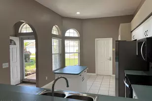 2346 White Sands Ct NE, Palm Bay, FL 32905 - Photo 4