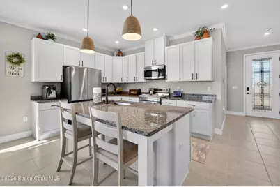 1027 Soleway Avenue NW, Palm Bay, FL 32907 - Photo 8