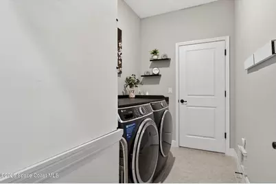 1027 Soleway Avenue NW, Palm Bay, FL 32907 - Photo 30