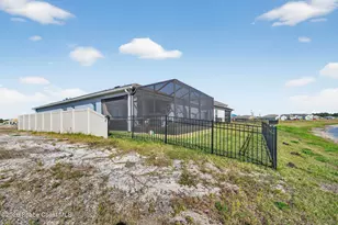 1027 Soleway Ave NW, Palm Bay, FL 32907 - Photo 40