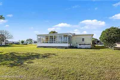 1120 Barefoot Bay Circle, Micco, FL 32976 - Photo 26