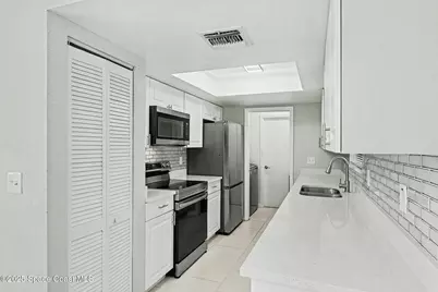 280 Tatum Road SW, Palm Bay, FL 32908 - Photo 4