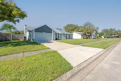 2652 Village Park Drive, Melbourne, FL 32934 - Photo 2