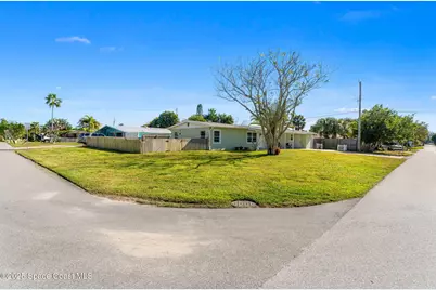 2125 Palm Avenue, Indialantic, FL 32903 - Photo 2
