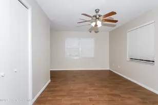 147 Ramie Ln, Port Saint Lucie, FL 34952 - Photo 10