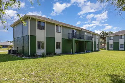 2249 Flower Tree Circle, Melbourne, FL 32935 - Photo 16