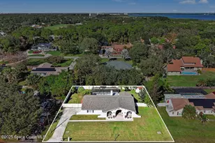 500 Bella Capri Dr, Merritt Island, FL 32952 - Photo 2