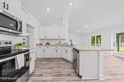 820 De Groodt Road SW, Palm Bay, FL 32908 - Photo 10