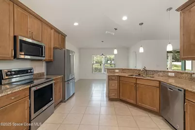 691 Belvedere Road NW, Palm Bay, FL 32907 - Photo 6