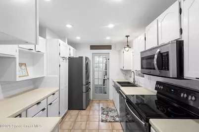 727 Clarke Avenue, Melbourne, FL 32935 - Photo 8