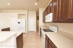 3136 Constellation Dr, Melbourne, FL 32940 - Photo 4