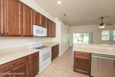3136 Constellation Drive, Melbourne, FL 32940 - Photo 2