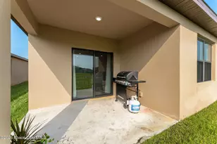 233 Bubbling Ln NW, Palm Bay, FL 32907 - Photo 28