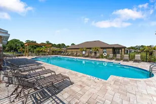 233 Bubbling Ln NW, Palm Bay, FL 32907 - Photo 32