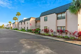 2727 N Wickham Rd, Melbourne, FL 32935 - Photo 22