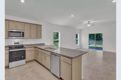 2401 Jupiter Boulevard SW, Palm Bay, FL 32908 - Photo 12