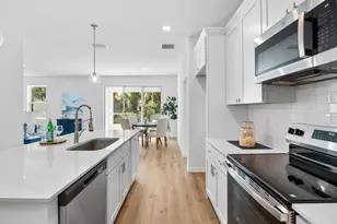 1370 Seabreeze St SW, Palm Bay, FL 32908 - Photo 6