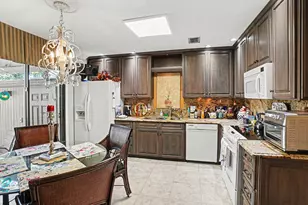 690 Lake Villas Dr, Altamonte Springs, FL 32701 - Photo 8