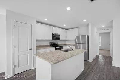 1170 Pluto Street SE, Palm Bay, FL 32909 - Photo 10