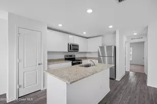 1170 Pluto St SE, Palm Bay, FL 32909 - Photo 10