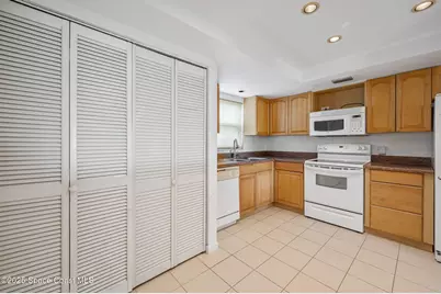 1727 Minutemen Causeway #108, Cocoa Beach, FL 32931 - Photo 12