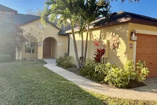 855 Luminary Cir, Melbourne, FL 32901 - Photo 1