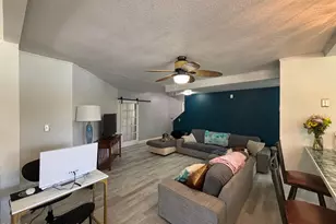 9590 Primrose Dr, Micco, FL 32976 - Photo 10