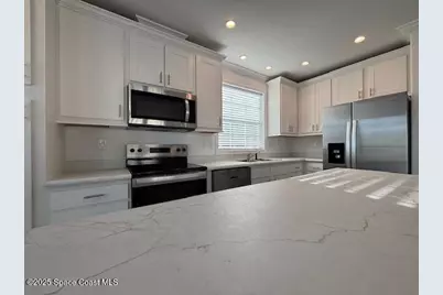 146 Holiday Park Boulevard NE, Palm Bay, FL 32907 - Photo 6