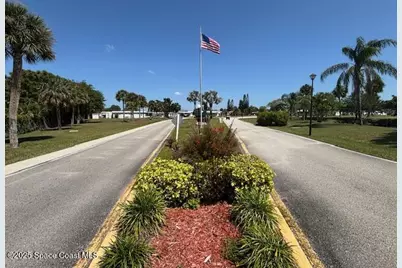 146 Holiday Park Boulevard NE, Palm Bay, FL 32907 - Photo 34