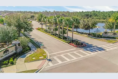 9923 Magnolia Woods Boulevard, Orlando, FL 32832 - Photo 4