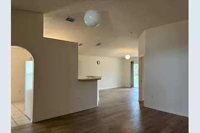 1776 Vista Lake Circle, Melbourne, FL 32904 - Photo 8