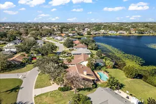 569 Crystal Lake Dr, Melbourne, FL 32940 - Photo 14