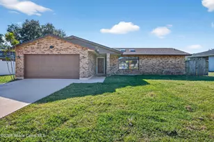 286 Emerson Dr NW, Palm Bay, FL 32907 - Photo 2