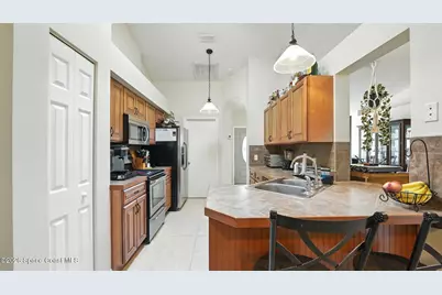 196 Delia Avenue NW, Palm Bay, FL 32907 - Photo 14