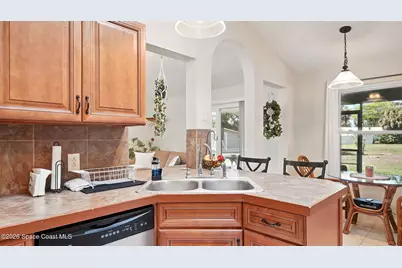 196 Delia Avenue NW, Palm Bay, FL 32907 - Photo 18