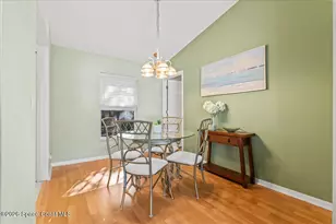 203 Twin Lakes Rd, Melbourne, FL 32901 - Photo 8