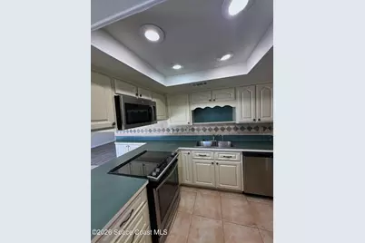 565 Burlington Avenue NE, Palm Bay, FL 32907 - Photo 4