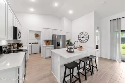 325 J T Sancho Street SW, Palm Bay, FL 32908 - Photo 4