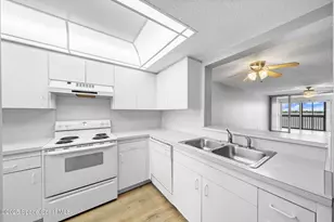 300 S Sykes Creek Pkwy, Merritt Island, FL 32952 - Photo 8