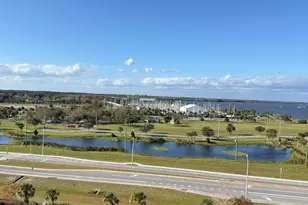 5 Indian River Ave, Titusville, FL 32796 - Photo 8