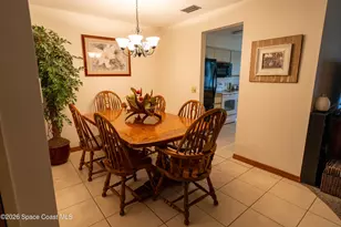 605 Saint Albans Ct W, Melbourne, FL 32904 - Photo 8