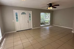 686 John Hancock Ln, Melbourne, FL 32904 - Photo 2